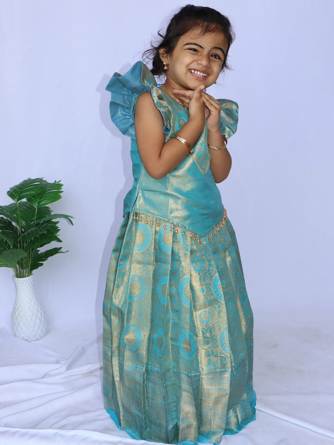 Pon Neela Royal Tissue Pavadai Set